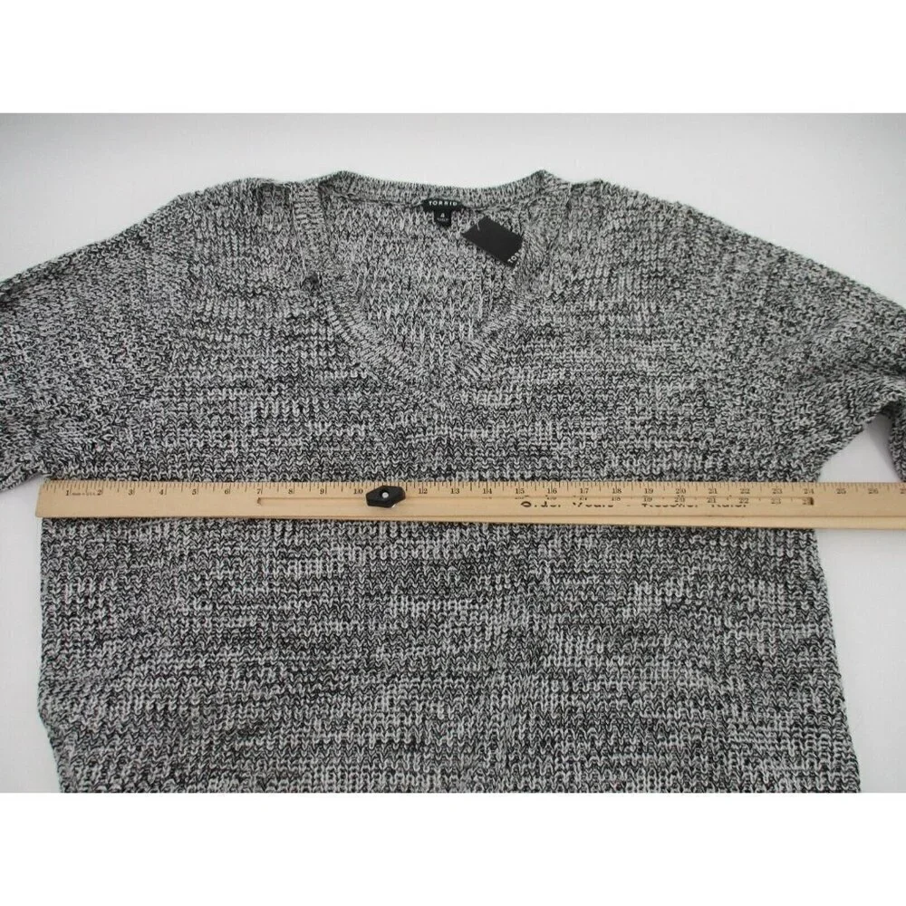 Torrid Womens Sweater 4X Grey Cold Shoulder Long Sleeves Casual Knit Preppy New